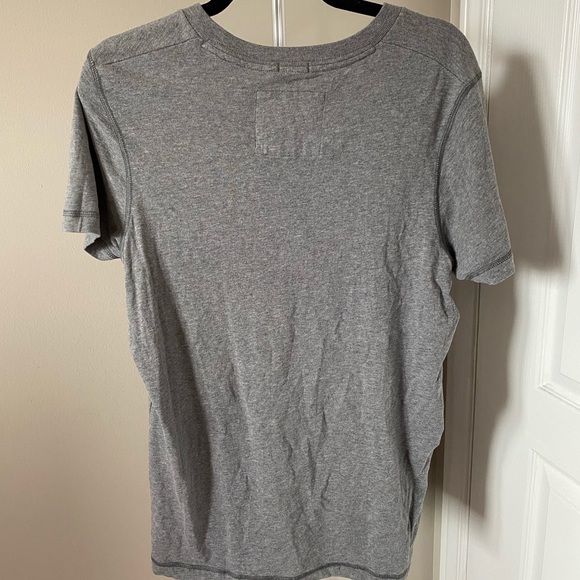 Abercrombie and Fitch V Neck Tee - Picture 8 of 8
